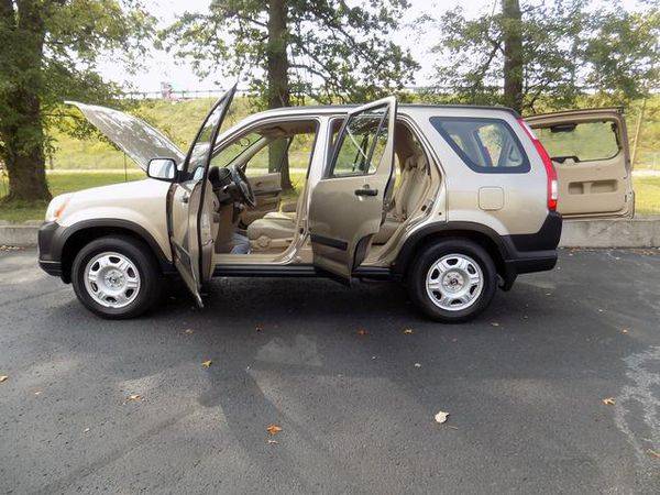2005 Honda CR-V 4WD LX AT for sale in Norton, OH – photo 15