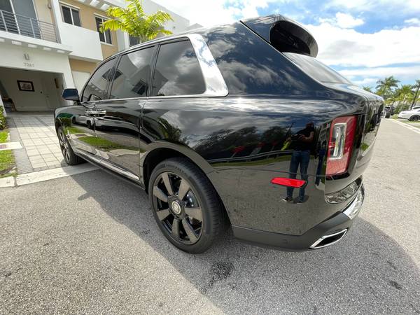 2021 Roll Royce cullinan for sale in Miami, NY – photo 9