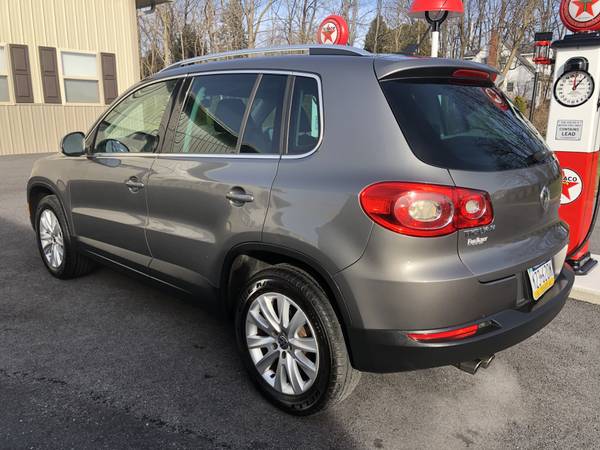 2009 Volkswagen Tiguan 4Motion NAV Heated Seats Full Service History for sale in Palmyra, PA – photo 8