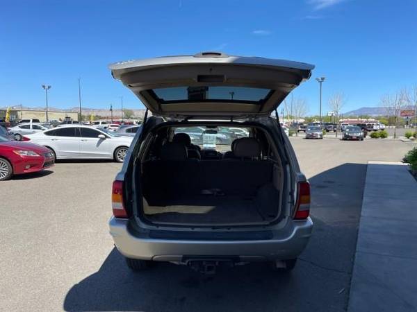 2004 Jeep Grand Cherokee - - by dealer - vehicle for sale in Grand Junction, CO – photo 19
