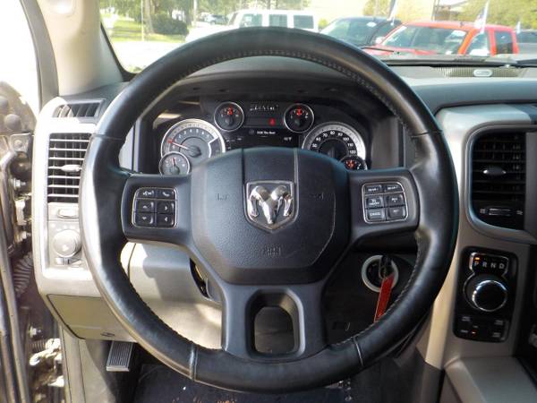 2014 Ram 1500 SLT QUAD CAB 4X4, BACKUP CAM, PARKING SENSORS, BLU -... for sale in Virginia Beach, VA – photo 17
