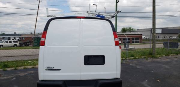 2017 CHEVY EXPRESS - - by dealer - vehicle automotive for sale in Madison, TN – photo 3