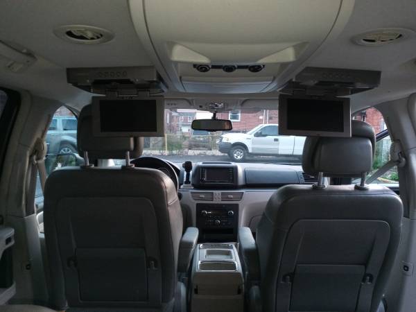 2010 Volkswagen Routan SEL-Auto Mini Van 8 passenger 3rd Row DVD -... for sale in Philadelphia, PA – photo 12