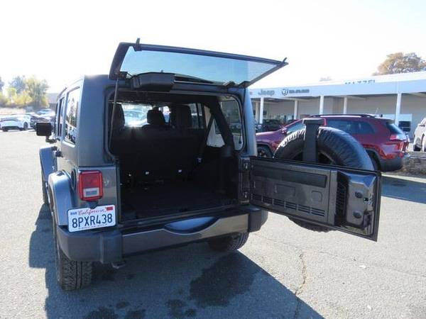 2018 Jeep Wrangler JK SUV Unlimited Sahara (Granite Crystal - cars & for sale in Lakeport, CA – photo 23