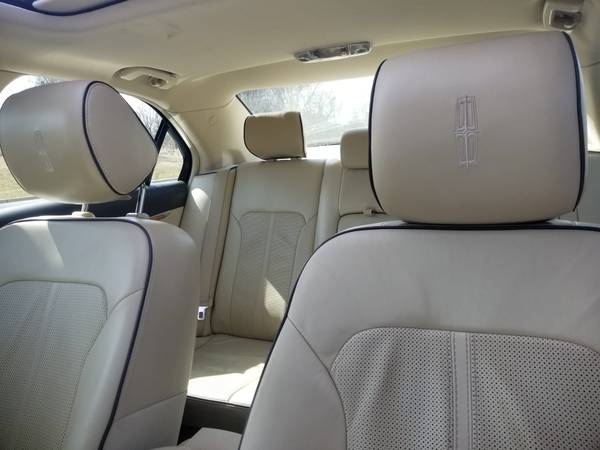 2011 Lincoln MKZ for sale in Hugo, MN – photo 10