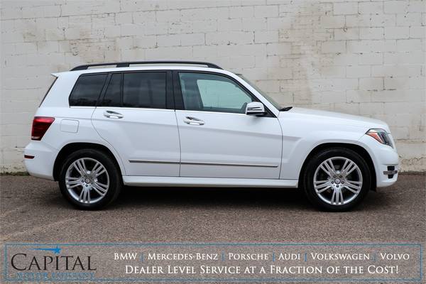 Smooth, Luxury Crossover! 14 Mercedes GLK 350 w/Navigation! - cars for sale in Eau Claire, IA – photo 10