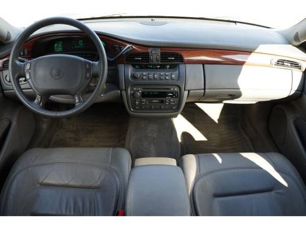 2001 Cadillac DeVille sedan Base - Cadillac Sterling - cars & trucks... for sale in Plymouth, MI – photo 20