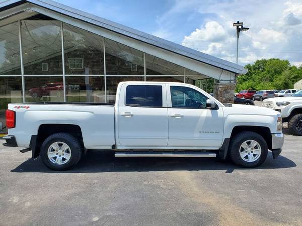 2016 Chevrolet Silverado 1500 Crew Cab 4WD LT Pickup 4D 6 1/2 ft Trade for sale in Harrisonville, MO – photo 9