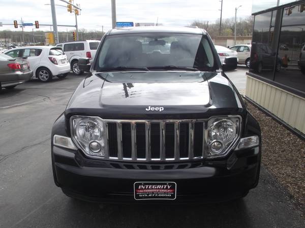 2011 Jeep Liberty Sport 4x4 Clean CarFax - - by dealer for sale in Des Moines, IA – photo 7