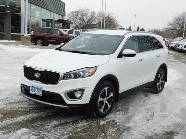 2016 Kia Sorento EX - - by dealer - vehicle automotive for sale in Apple Valley, MN – photo 8