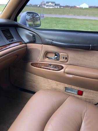 1995 Lincoln Town Car Signature Series - cars & trucks - by owner -... for sale in Carleton, MI – photo 13