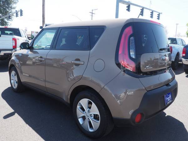 2015 Kia Soul Base - - by dealer - vehicle automotive for sale in Bend, OR – photo 6
