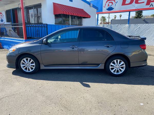 2010 Toyota Corolla 4dr Sdn Man (Natl) - - by dealer for sale in Bakersfield, CA – photo 6