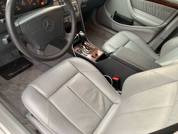 1999 Mercedes Benz C280 Clean for sale in Merriam, MO – photo 17