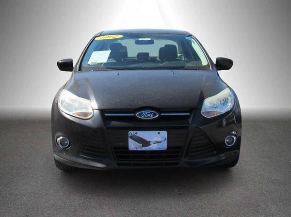2012 Ford Focus SE Sedan 4D - APPROVED - - by dealer for sale in Carson City, NV – photo 3
