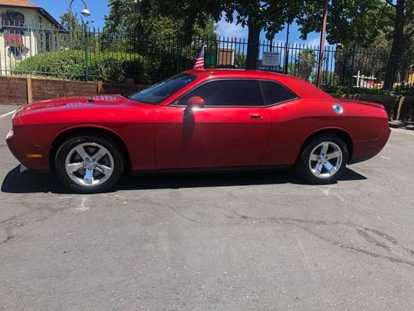 2010 Dodge Challenger R/T Coupe*5.7 L V8 Hemi*KeyLess Entry*Financing for sale in Fair Oaks, CA – photo 11