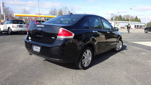 2011 Ford Focus 4dr Sdn SEL - - by dealer - vehicle for sale in Seymour, WI – photo 5