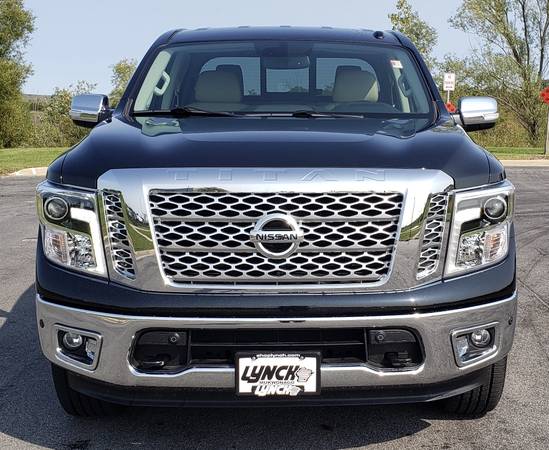 ~ ~ ~ 2019 Nissan Titan SL Crew Cab 4x4 ( ONLY 10K MILES!!! ) ~ ~ ~... for sale in Mukwonago, WI – photo 3