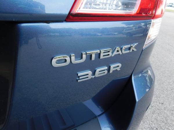 2013 *Subaru* *Outback* *4dr Wagon H6 Automatic 3.6R Li for sale in Fayetteville, AR – photo 18