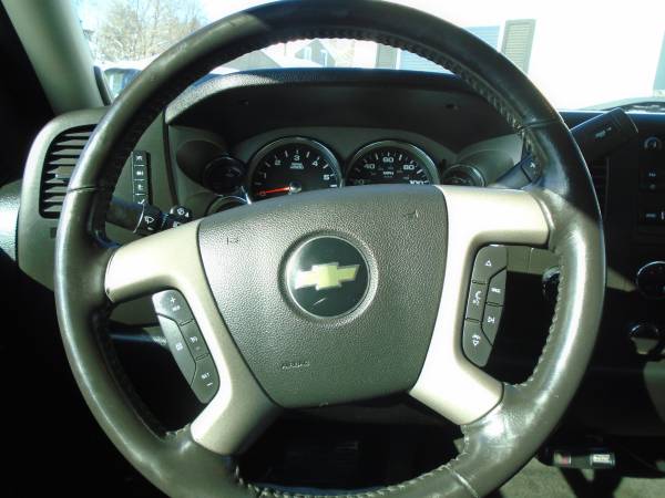 2011 Chevrolet Silverado LT for sale in Dale, WI – photo 5
