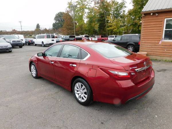 Nissan Altima 2.5 S Used Automatic 4dr Sedan 1 Owner Family Car 4cyl... for sale in Hickory, NC – photo 2