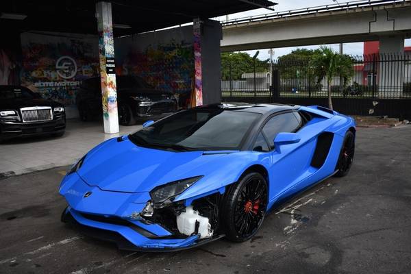 2018 Lamborghini Aventador LP 740 4 S AWD 2dr Roadster Coupe - cars for sale in Miami, CA – photo 3