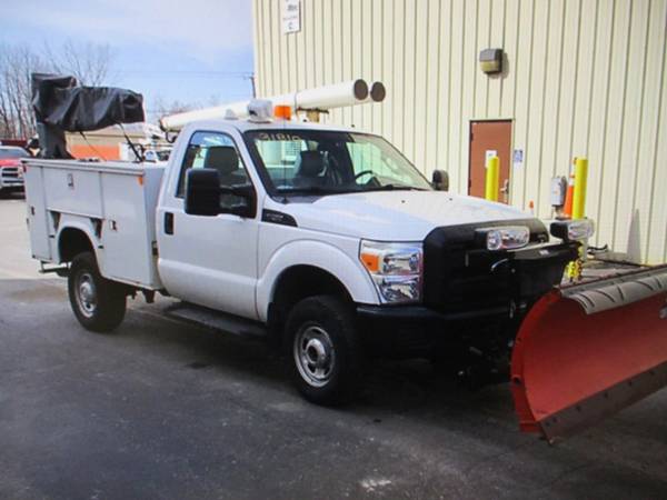 2013 Ford Super Duty F-250 SRW MATERIAL CRANE, SNOW PLOW, 4X4 for sale in south amboy, WV – photo 5