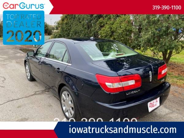 2008 Lincoln MKZ 4dr Sdn FWD with 1st/2nd row side impact air... for sale in Cedar Rapids, IA – photo 4
