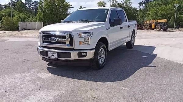 2017 Ford F-150 XLT 4WD SuperCrew - - by dealer for sale in Wilmington, NC – photo 4