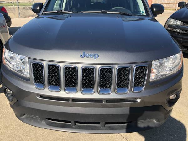 2011 Jeep Compass - cars & trucks - by owner - vehicle automotive sale for sale in Lafayette, LA – photo 4