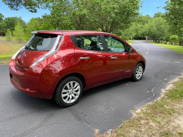 2015 NISSAN LEAF S HATCHBACK - FULLY ELECTRIC - - by for sale in Tallahassee, FL – photo 5