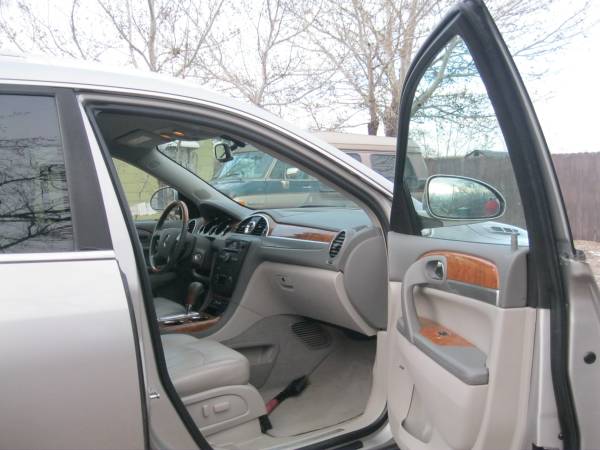 08 Buick Enclave CXL - cars & trucks - by owner - vehicle automotive... for sale in Great Falls, MT – photo 11