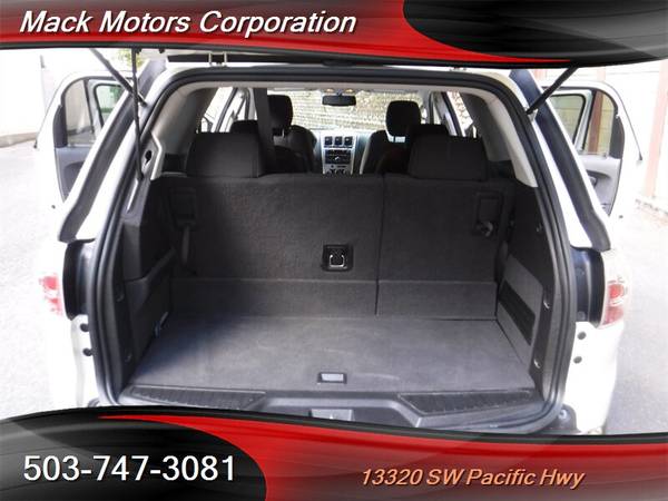 2010 GMC Acadia SLE 90k Low Miles 3rd Row 24MPG *Tahoe* *Yukon* *Explo for sale in Tigard, OR – photo 16