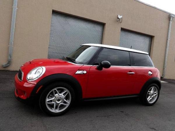 2010 MINI Cooper S - Manager's Special! - cars & trucks - by dealer... for sale in Miami, FL – photo 6