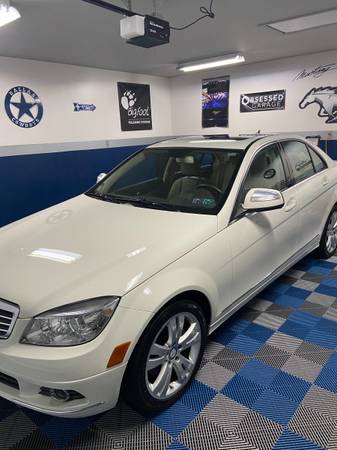 ***2009 MERCEDES BENZ C300 4MATIC*** - cars & trucks - by owner -... for sale in Shavertown, PA – photo 4