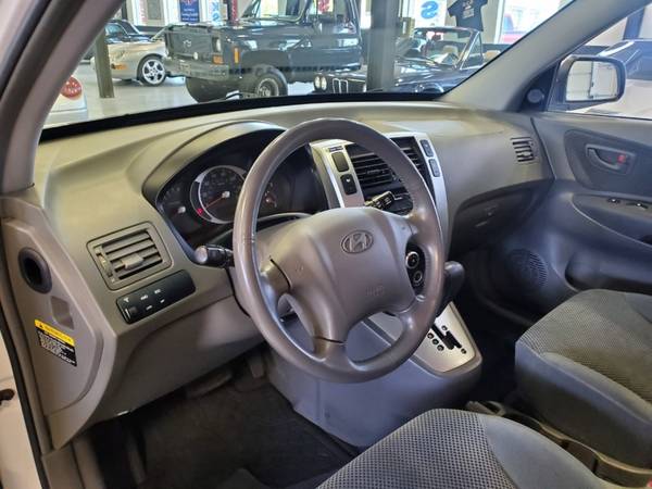 2006 Hyundai Tucson 4dr GLS 4WD 2 7L V6 Auto - - by for sale in Bend, OR – photo 7