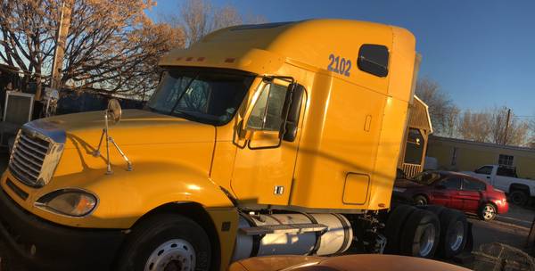 2006 Freightliner Columbia for sale in Odessa, TX – photo 5