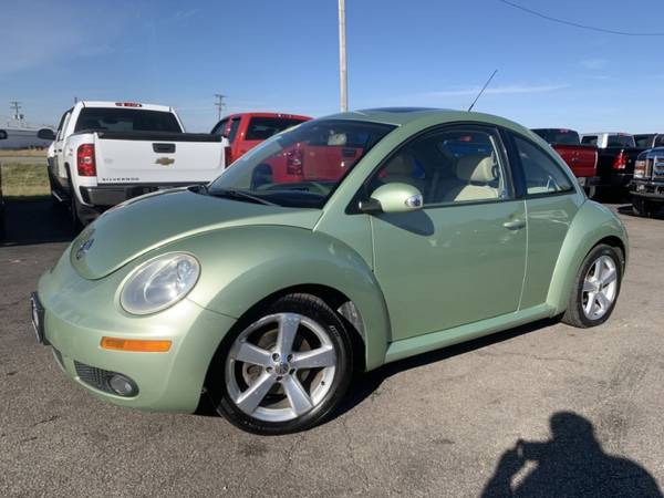 2007 VOLKSWAGEN NEW BEETLE 2.5L OPTION PACKAGE 2 - cars & trucks -... for sale in Chenoa, IL – photo 3