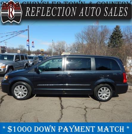 2013 Chrysler Town & Country Touring - Must Sell! Special Deal! for sale in Oakdale, MN