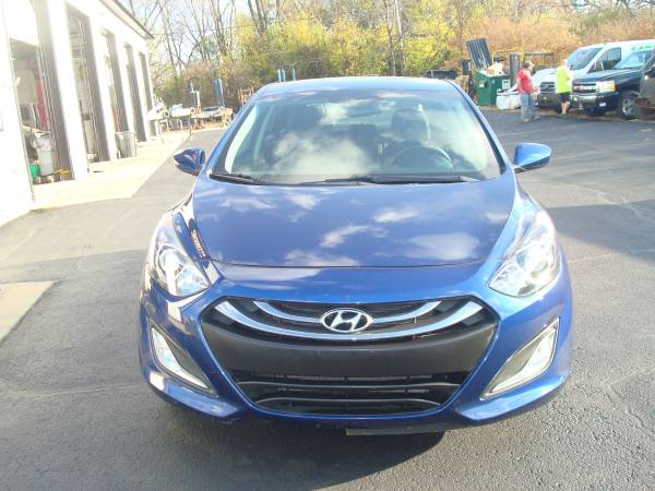 2013 Hyundai Elantra GT *Blue - cars & trucks - by dealer - vehicle... for sale in Crystal Lake, IL – photo 2