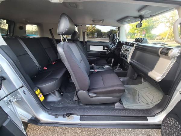 Check Out This Spotless 2007 Toyota FJ Cruiser TRIM with for sale in Longwood , FL – photo 9