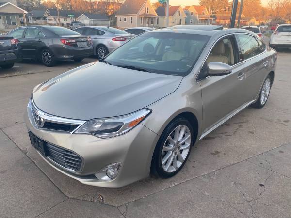 2013 Toyota Avalon XLE *55K Low-Miles!* Loaded! - cars & trucks - by... for sale in Lincoln, KS – photo 3