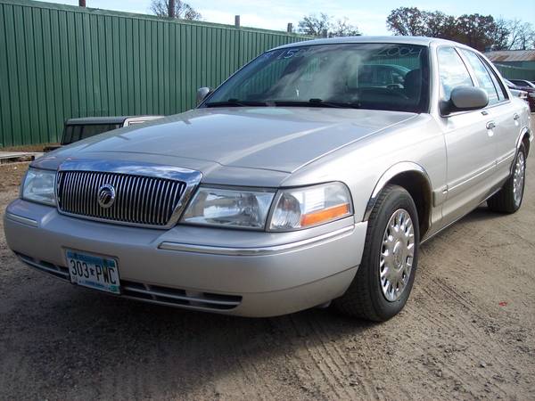 2004 MERCURY GRAND MARQUIS GS RUNS-DRIVES EXCELLENT for sale in Little Falls, MN – photo 2
