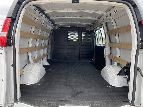 2019 GMC Savana Cargo Van 2500 - - by dealer - vehicle for sale in Cincinnati, OH – photo 19