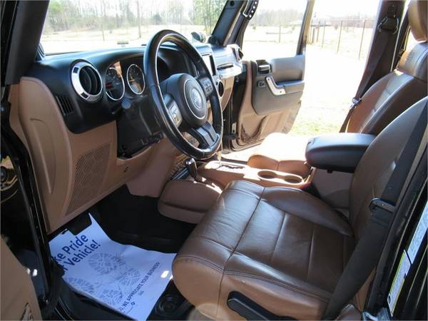 2011 JEEP WRANGLER UNLIMITED SAHARA, Black APPLY ONLINE for sale in Summerfield, NC – photo 23