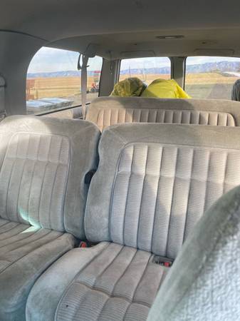 1992 GMC 2500 Suburban - cars & trucks - by owner - vehicle... for sale in Anatone, ID – photo 5
