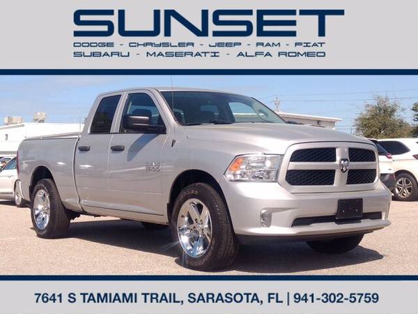 2017 Ram 1500 Express quad Cab 4x4 Extra Clean CarFax Certified! for sale in Sarasota, FL