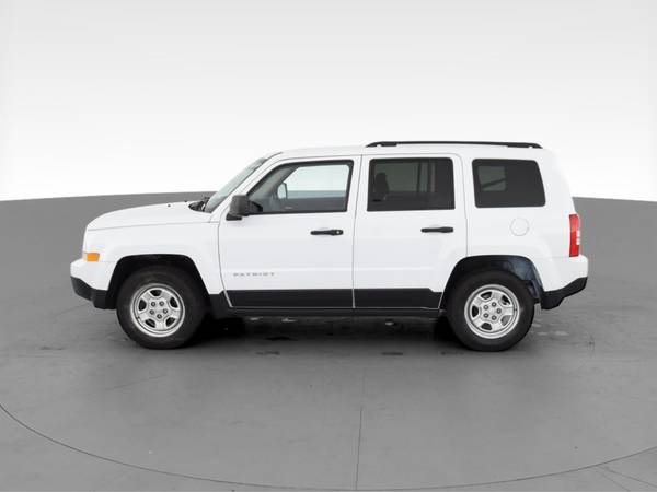 2015 Jeep Patriot Sport SUV 4D suv White - FINANCE ONLINE - cars &... for sale in Long Beach, CA – photo 5