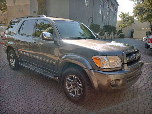 2007 Toyota Sequoia Limited 8 Passenger, DVD, Leather, Sunroof for sale in San Jose, CA – photo 4