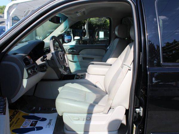 2011 GMC Yukon XL SLT 1500 4x4 SLT 1500 4dr SUV -GUARANTEED CREDIT... for sale in Sacramento , CA – photo 13